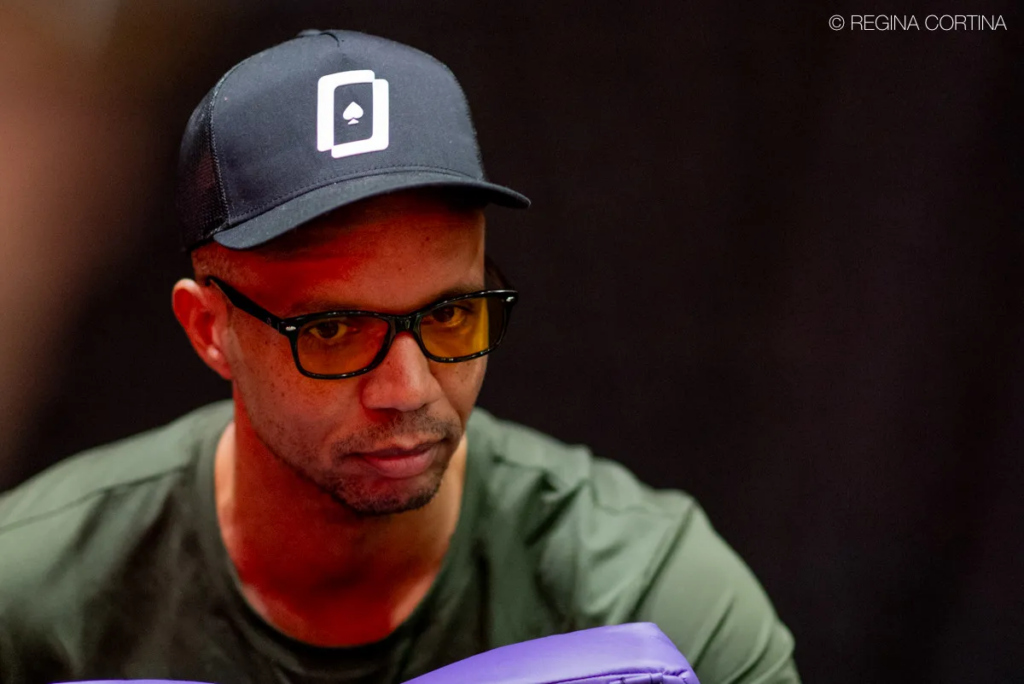 Phil Ivey was three players away from his second bracelet of the summer in the $25k HORSE with 4th place.