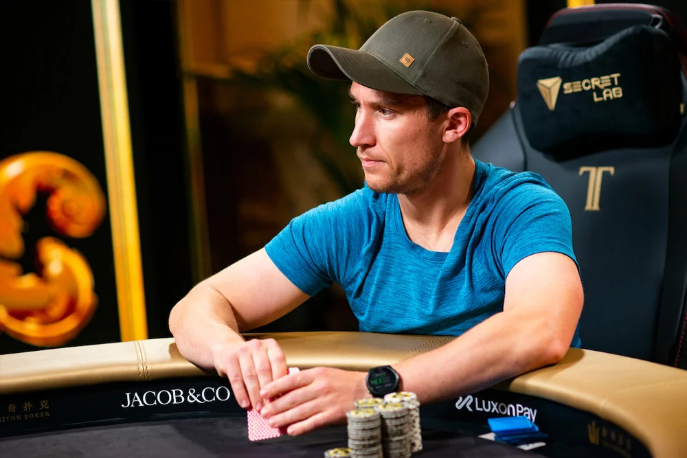 5 Key Diffences Between Pot Limit Omaha and No Limit Hold'em