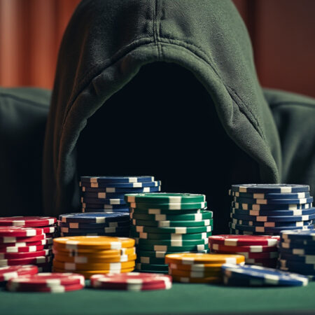 Poker Dealer Accused of Stealing Chips in Cash Games