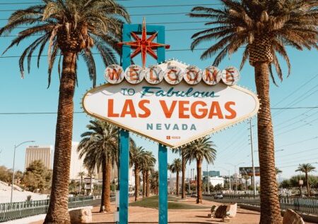 Nevada Casinos With $1.31B Revenue in July; Macau Struggling Along
