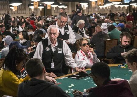 Will There Be a Shortage of Dealers at World Series of Poker?