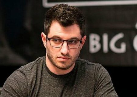 Phil Galfond gathers a tangible lead after 5,600 hands