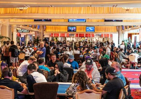 Massive Turnout for Day 1B and 1C of the World Poker Tour EveryOne for One Drop