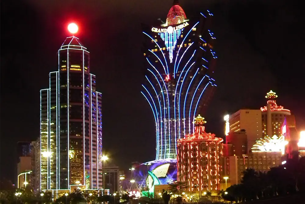 Nevada Casinos With $1.31B Revenue in July; Macau Struggling Along